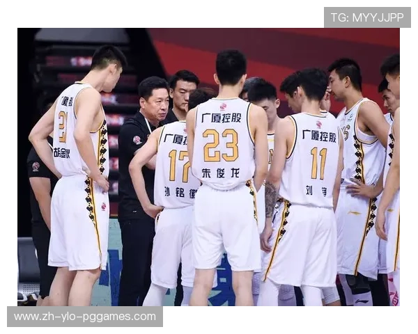 浙江CBA篮球队是否设有足球相关项目？